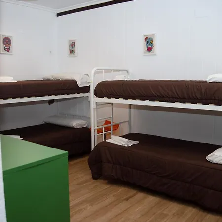 Frühstückspension Backpacker Al-katre *