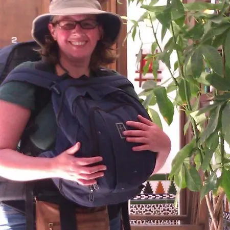 Bed & Breakfast Backpacker Al-katre Cordova
