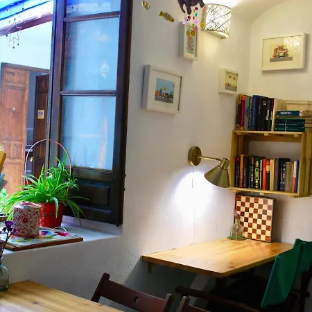 Bed and breakfast Backpacker Al-katre Córdoba