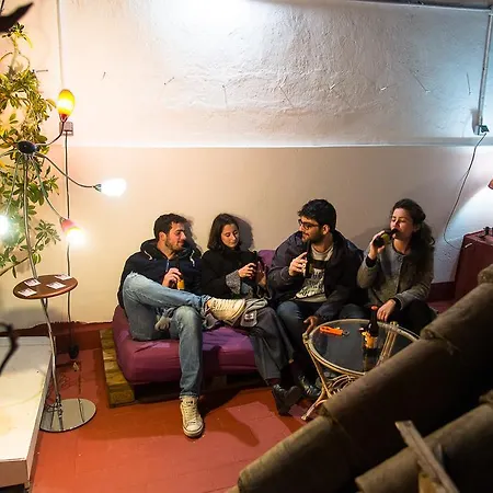 Backpacker Al-katre Bed and breakfast Córdoba