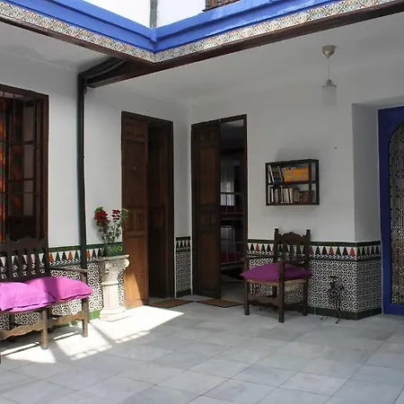 Backpacker Al-katre Bed and breakfast Córdoba
