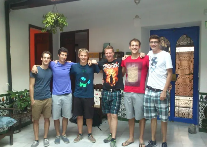 バックパッカー アルカトレ ベッド・アンド・ブレックファスト *